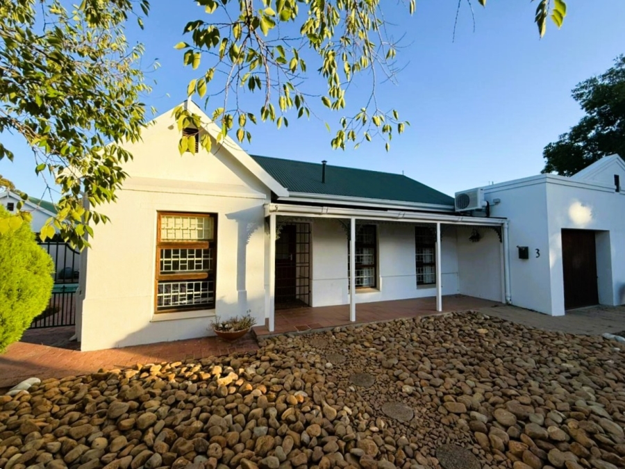 3 Bedroom Property for Sale in Paglande Western Cape